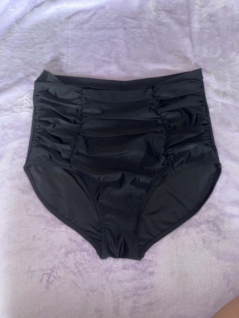 High-Waist Bikini Bottoms ** Bundle 5+ items and name your offer!!! 💖💞